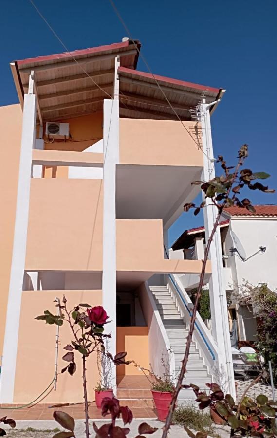 Agapi Studio Acharavi A 50M De La Mer, 400M Du Centre Ville Ngoại thất bức ảnh