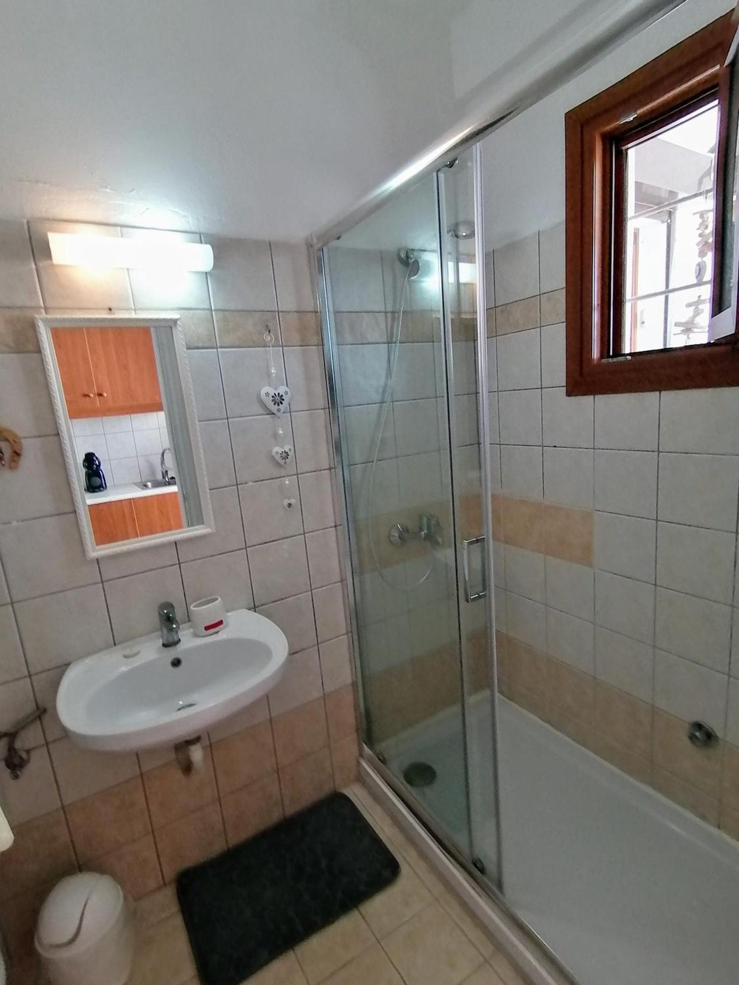 Agapi Studio Acharavi A 50M De La Mer, 400M Du Centre Ville Ngoại thất bức ảnh